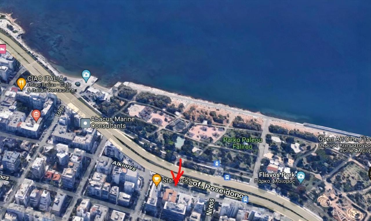 Luxury Seaside Apartment Next To Starbucks Opossite The Beach Park Of Flisvos เอเธนส์ ภายนอก รูปภาพ